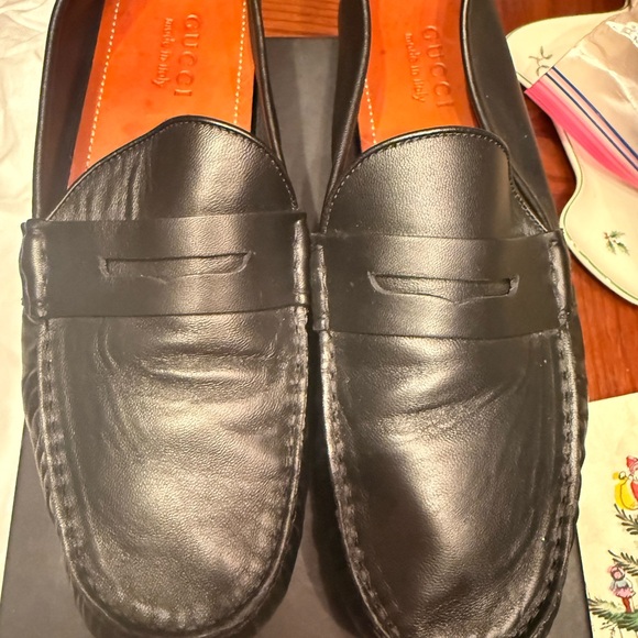 Gucci Classic Black Leather Slip-On Loafers